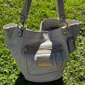 Coach 2010 Limited Edition Poppy Sparkle Bella Extra Large Bucket Tote Handbag